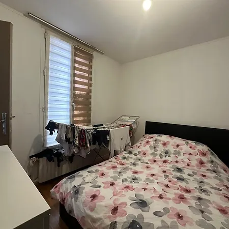 Suite Cambrai Pensión *